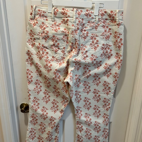 Cropped Flare Jean, size 16/18 - Picture 2 of 5